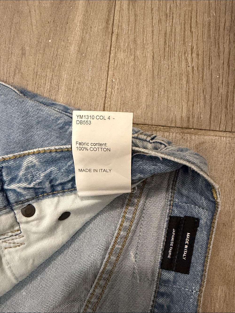 R13 Light Blue Distressed Pleated Damon short - Picture 6 of 14